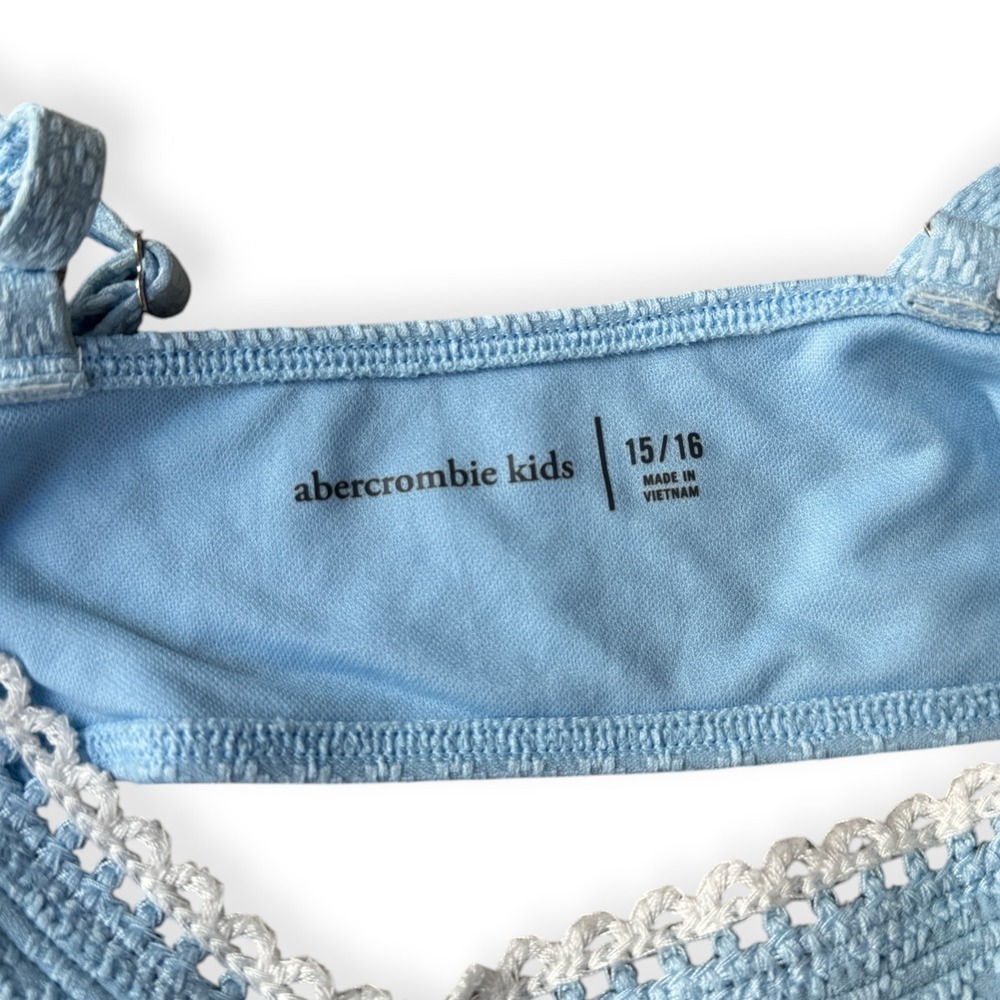 Abercrombie Kids Girls Light Blue Textured Lace Trim Bikini Set Size 15/16 - Picture 6 of 8
